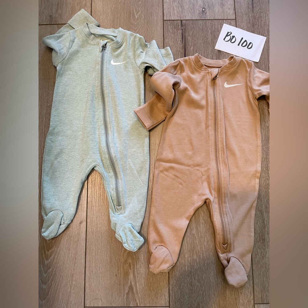 Set Lot of 2 Infant Baby Nike‎ Essentials Footed Coverall
Size 3 Months - Picture 2 of 6